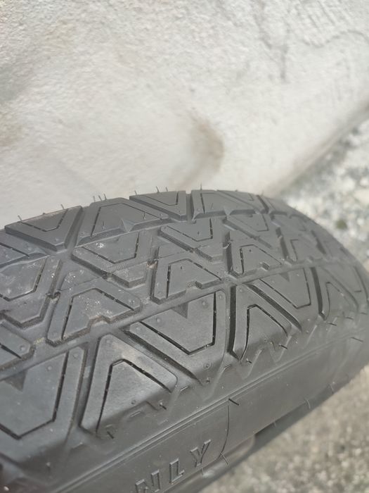 Резервна гума патерица BMW 125/90/15