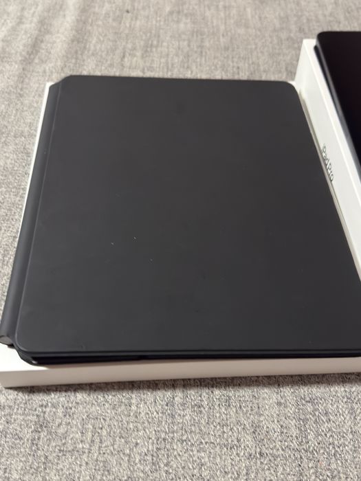 iPad Pro 12.9” 2021 (Gen 5) 128GB + cutie