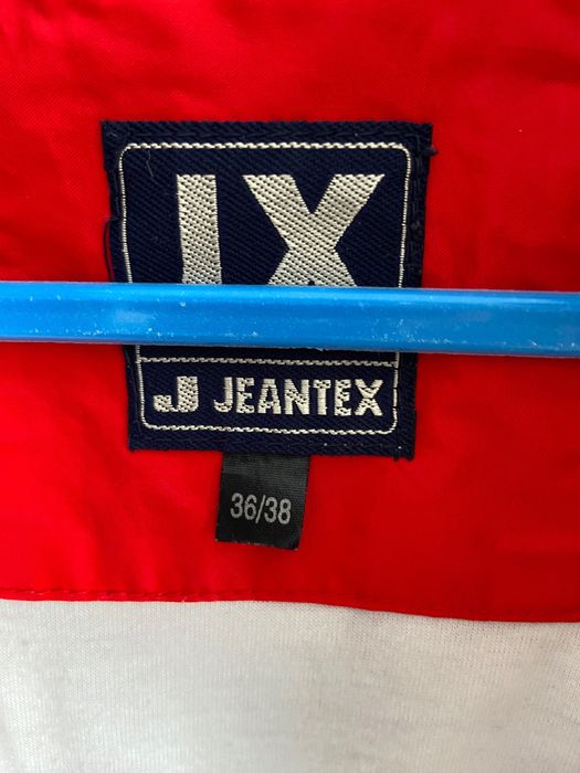 Продам куртку демисезонную