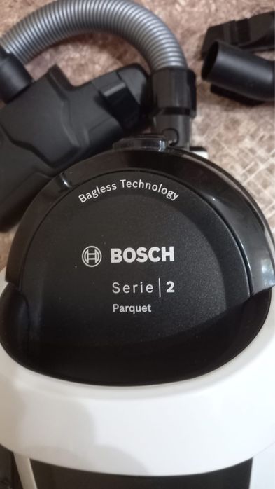 Продам пылесос Bosch