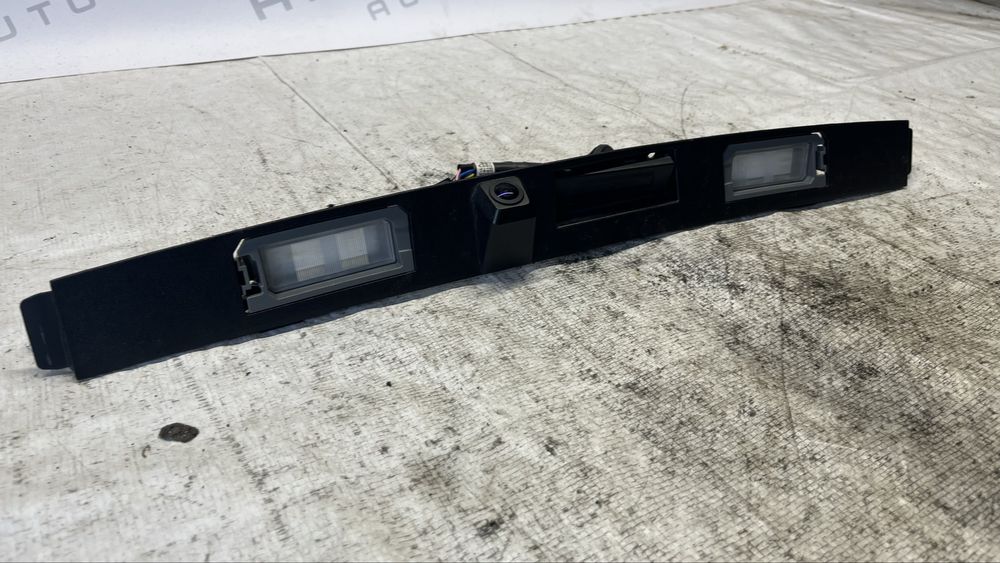 Hyundai Tucson 4 багажна лайстна с камера