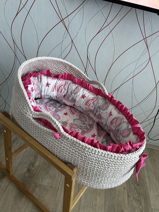 Продам люльку вязаную
