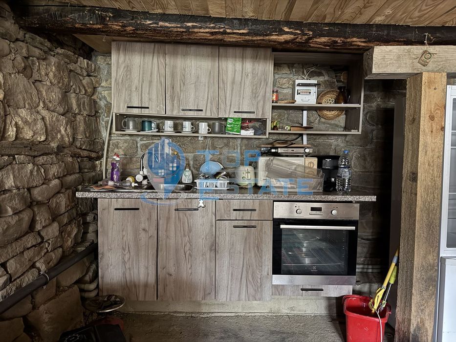 Продава се Къща в Елена - 130 кв.м за 631 €/кв.м - Снимка #3