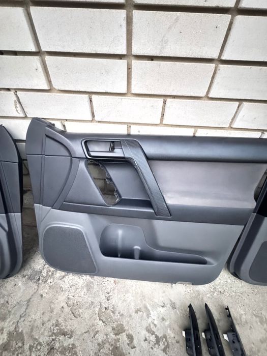 Продам дверные карты