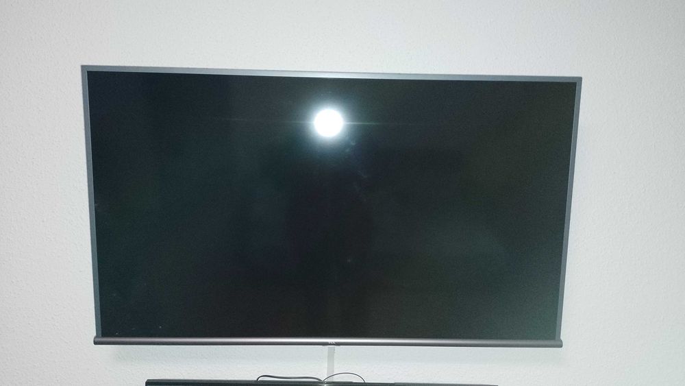 Vând tv TCL  android