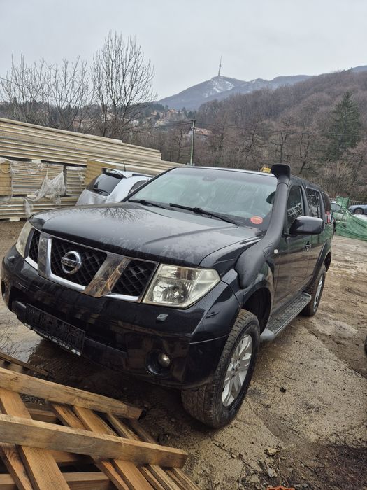 Nissan Pathfinder r51 4.0 v6 270hp