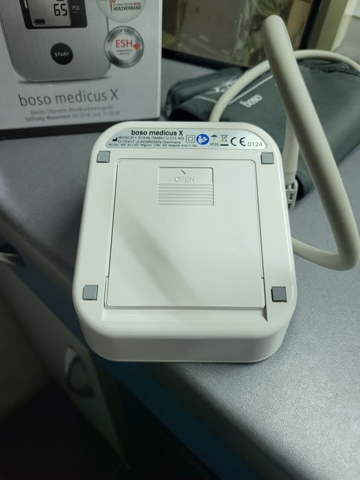 Tensiometru digital BOSCH