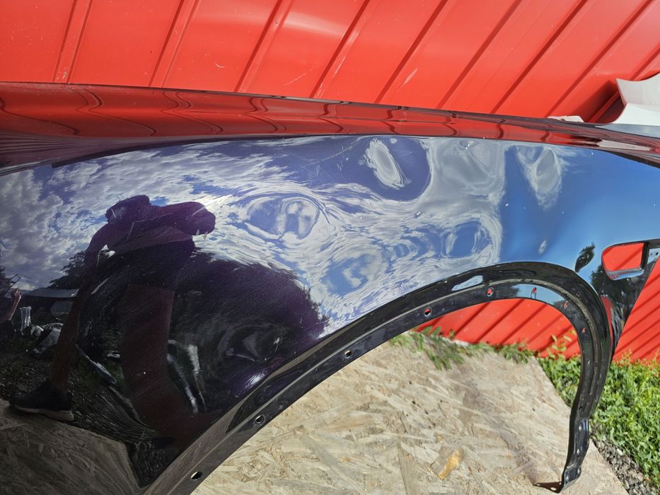 Aripa stanga fata Bentley Bentayga dupa 2016 cod 36A821901