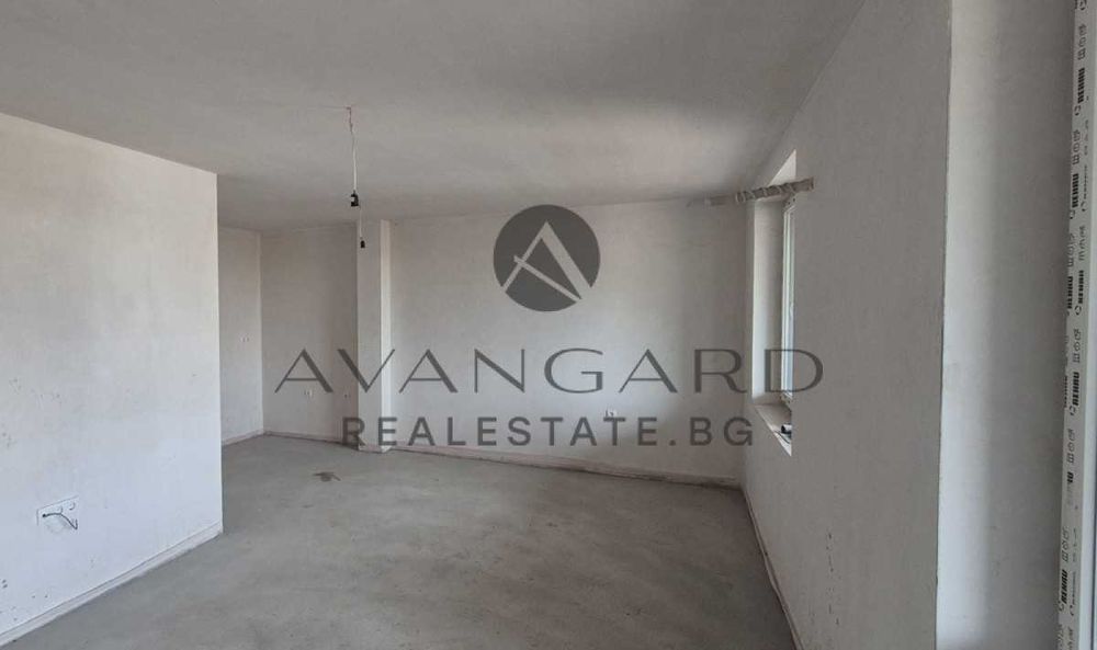 Продава се Двустаен апартамент в Пловдив, Остромила - 76 кв.м за 1284 €/кв.м - Снимка #1