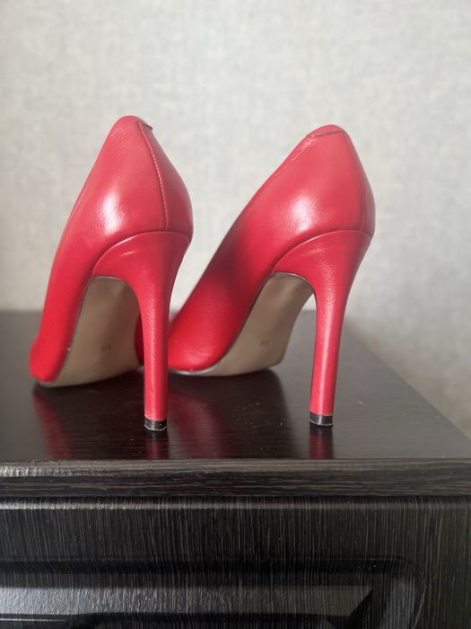 Туфли красные, кожа натуральная