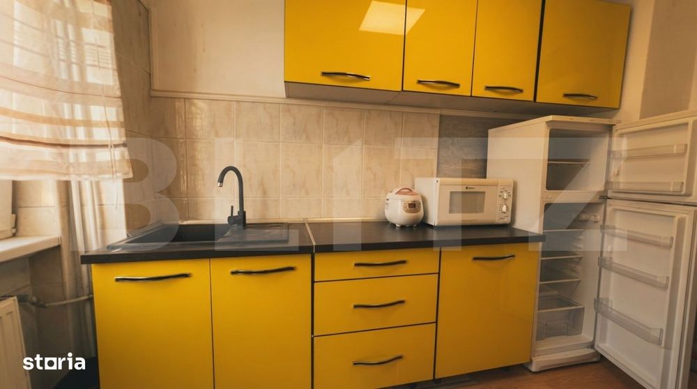 Apartament cu 3 camere de inchiriat, vis-a-vis de Piata Mare