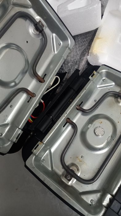 Вафельница с насадками. Корпус разбитый