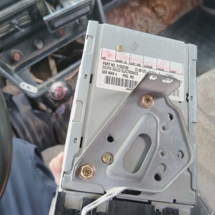 Магнитофон оригинал тайота