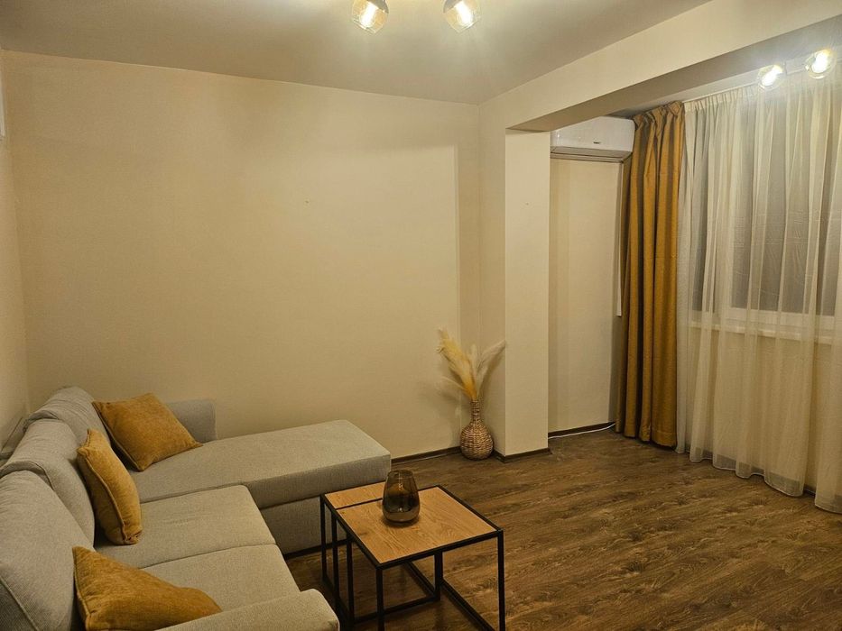 Дава се под наем Двустаен апартамент в София, Слатина - 48 кв.м за 408 € - Снимка #2