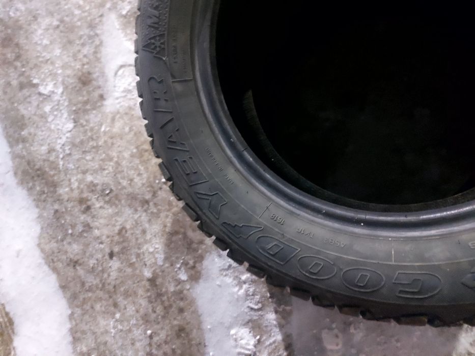 Зимный покрышка 16