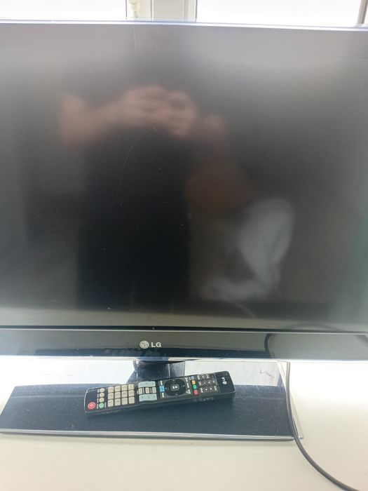 Телевизор LG 32LW4500-ZB