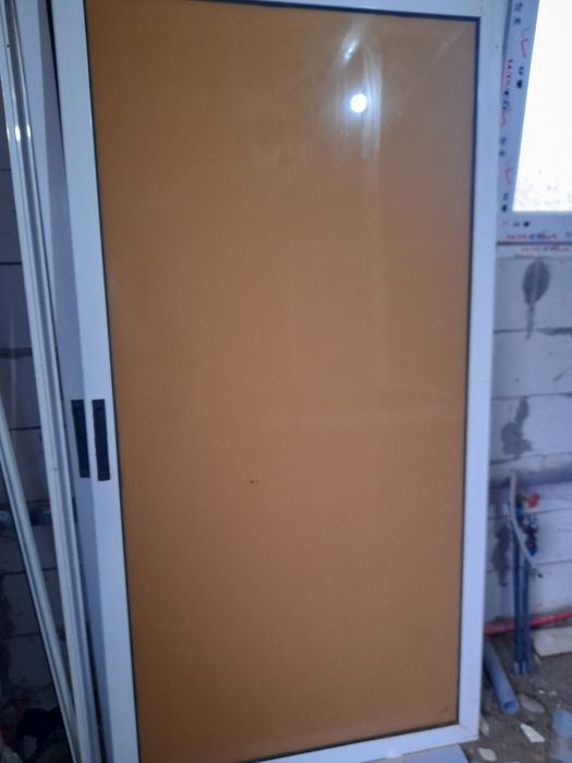 Uși pvc cu aspect lemn