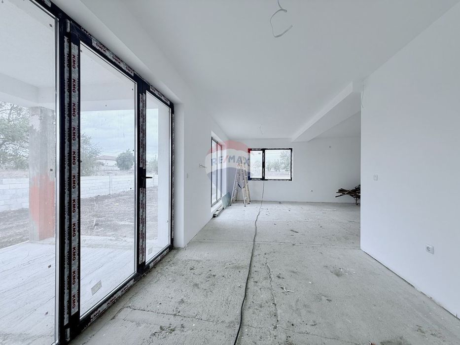 Нова самостоятелна къща с двор за продажба, с. Соколово, общ. Балчик,