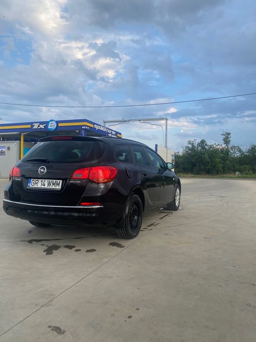 Opel Astra J Sport Tourer 1.7 cdti 131cp,96kw