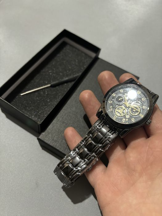 Часы мужские новые