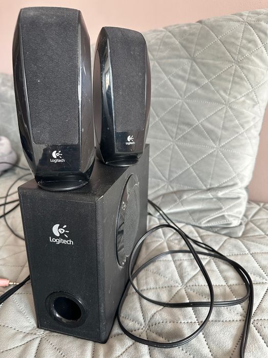 Колонки с буфер Logitech S_220