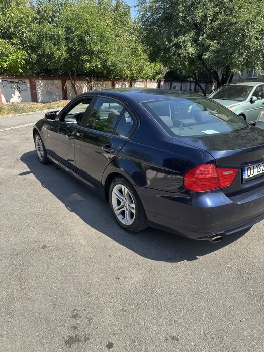 BMW 318i E90 2009