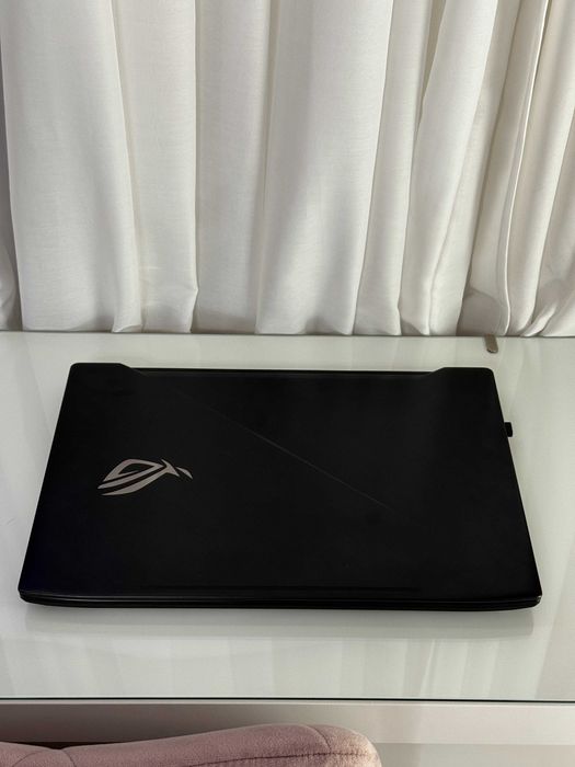 Laptop Gaming ASUS ROG i7 3.80 GHz, 8GB RAM, 256GB SSD, GTX 1050 4GB