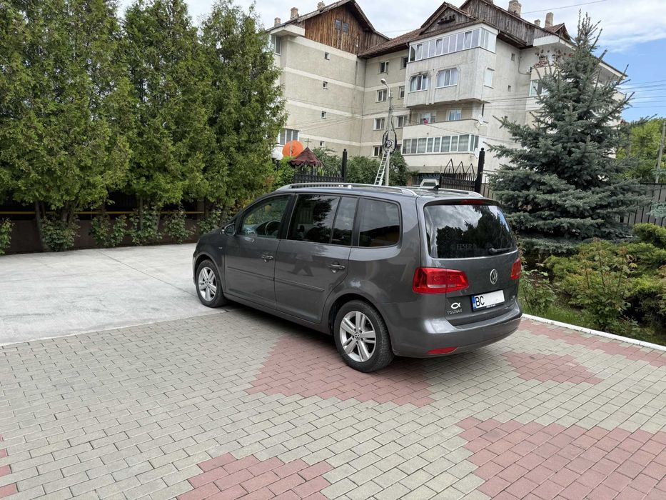 Volkswagen Touran