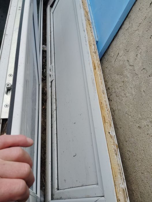 Uși termopan in stare buna