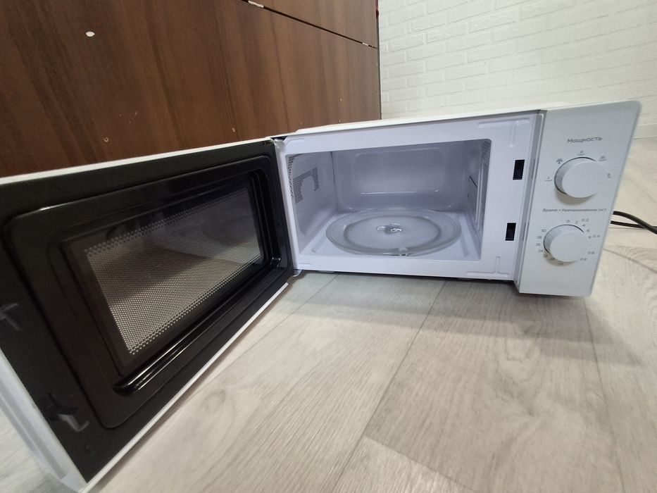 Микроволновая печь