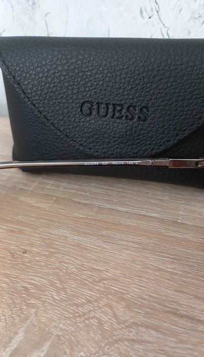 GUESS нови оригинални дамски слънчеви очила