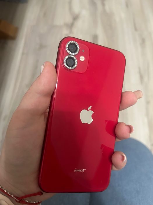 Iphone 11,без следи от употреба,запазен,като нов