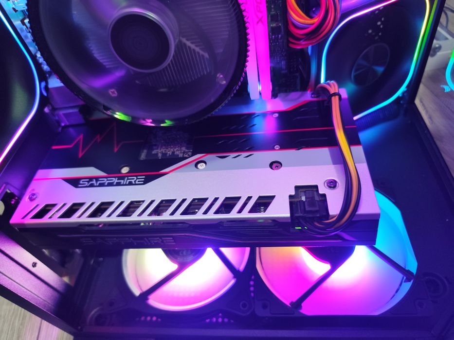Vând rx 570 4gb sapphire