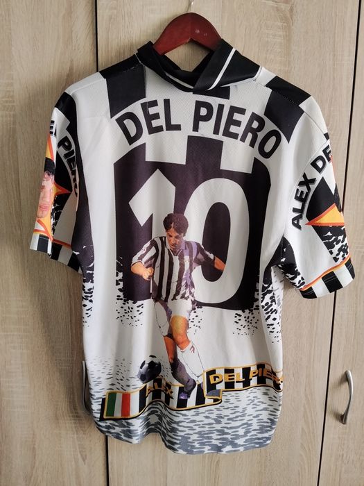 Футболни Тениски