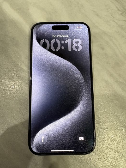 Продам Iphone 15 pro 128GB