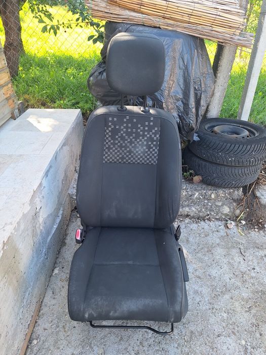Scaun sofer Megane 3 cu Airbag Nerupt