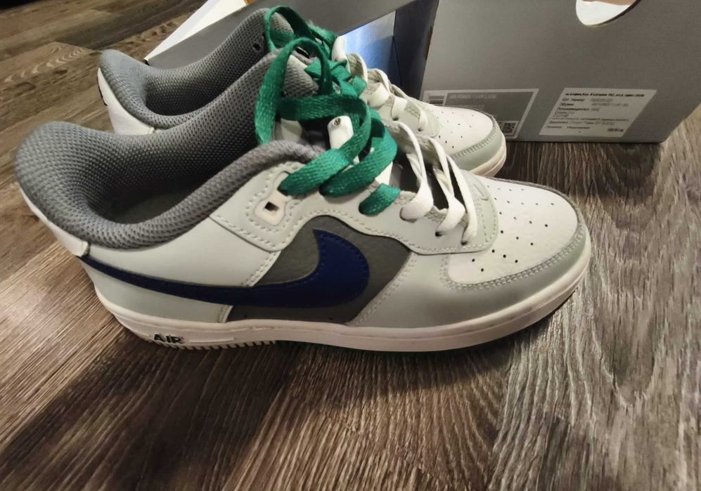 Детски кецове Nike Air Force 1 LV8