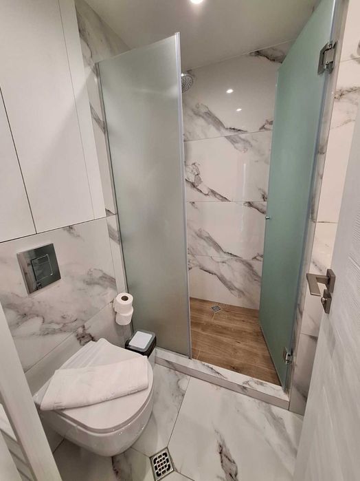 Продава се Двустаен апартамент в Пловдив, Център - 70 кв.м за 2250 €/кв.м - Снимка #10