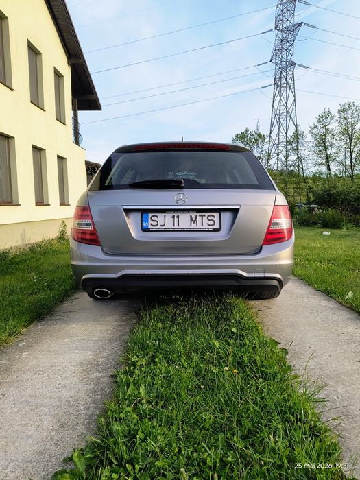 Mercedes-Benz C220 CDI Facelift w204 | Pachet AMG | Automat | Proprietar
