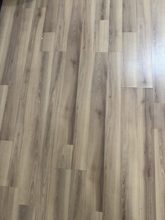 Ламинат б/у продам