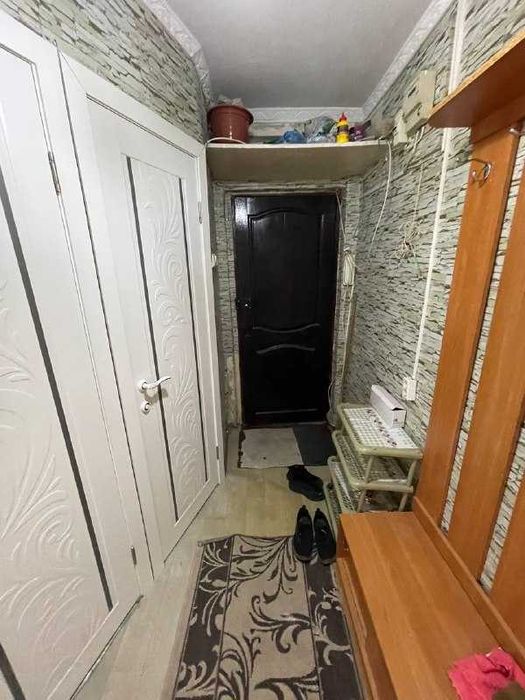 Продам 2-х квартиру на 8 Марта.