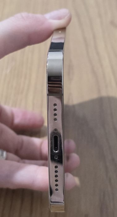 IPhone 12 Pro Max Gold