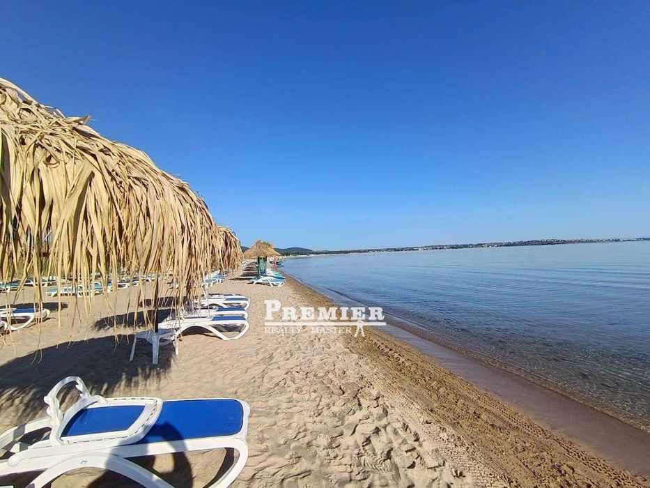 Продава се Едностаен апартамент в Созопол - 37 кв.м за 1752 €/кв.м - Снимка #11