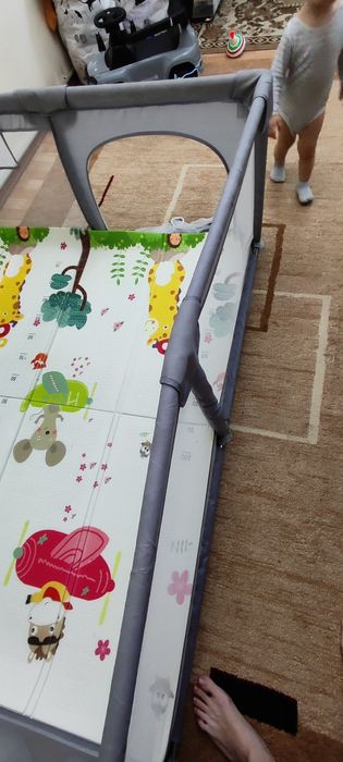 Продам Игровой манеж