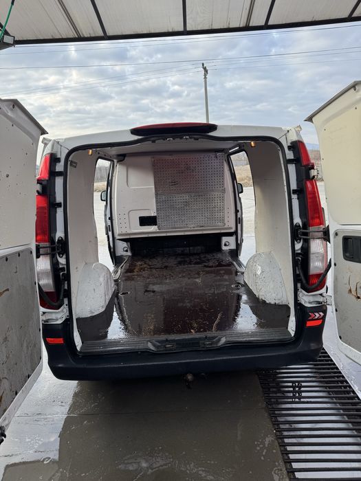 Mercedes vito 2014 euro 5! Ac, webasto, carlig, incalzire scaune