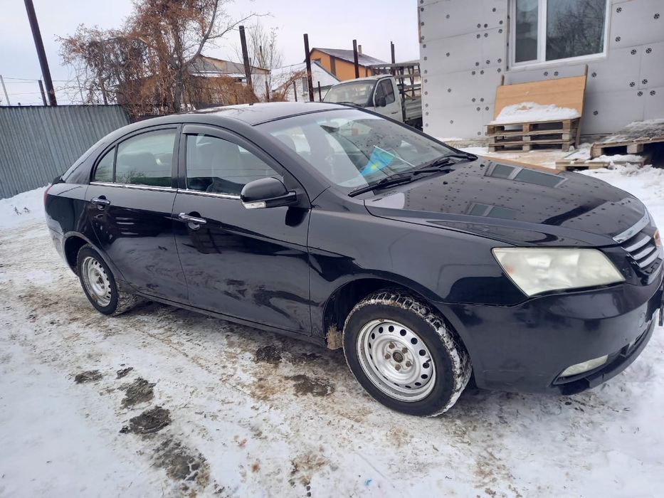 Продам машину GEELY EMGRAND