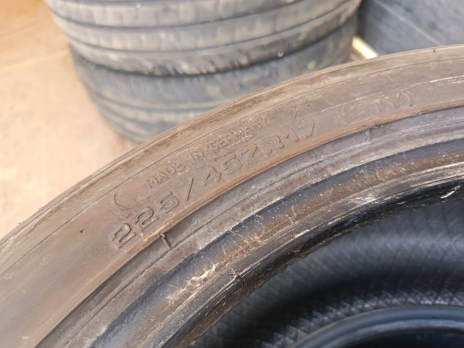 Anvelope vara 225 45 17 Dunlop 2021 5.4mm