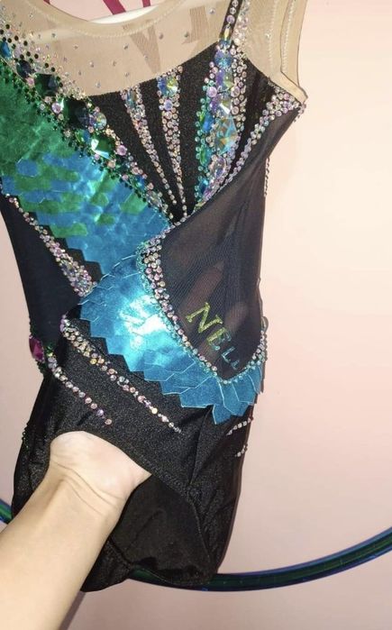 Трико за художествена гимнастика