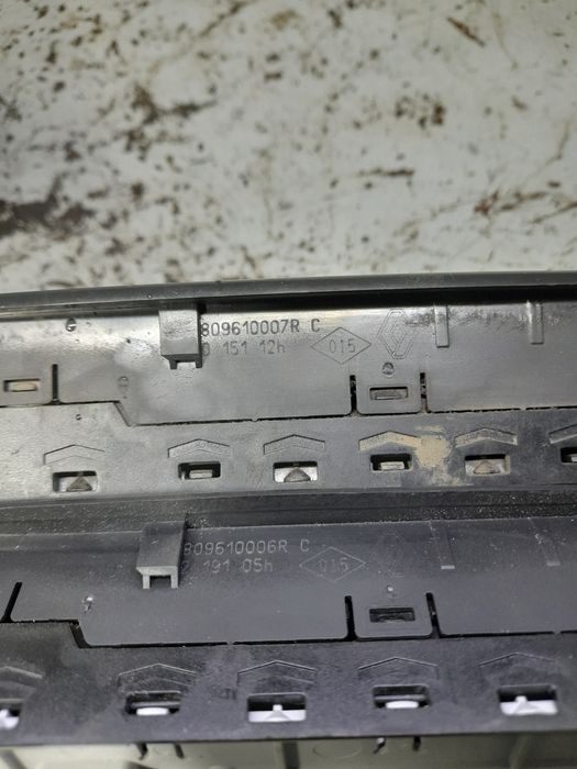 Comandă Butoane Geamuri Oglinzi Electrice Rabatabile Renault Megane 3