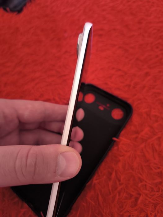 Techno Spark Slim 16/256 GB